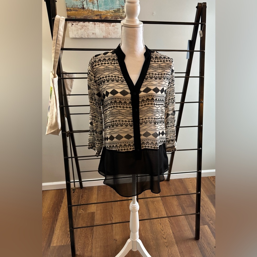 BCX Geometric Sheer Black and Cream Blouse